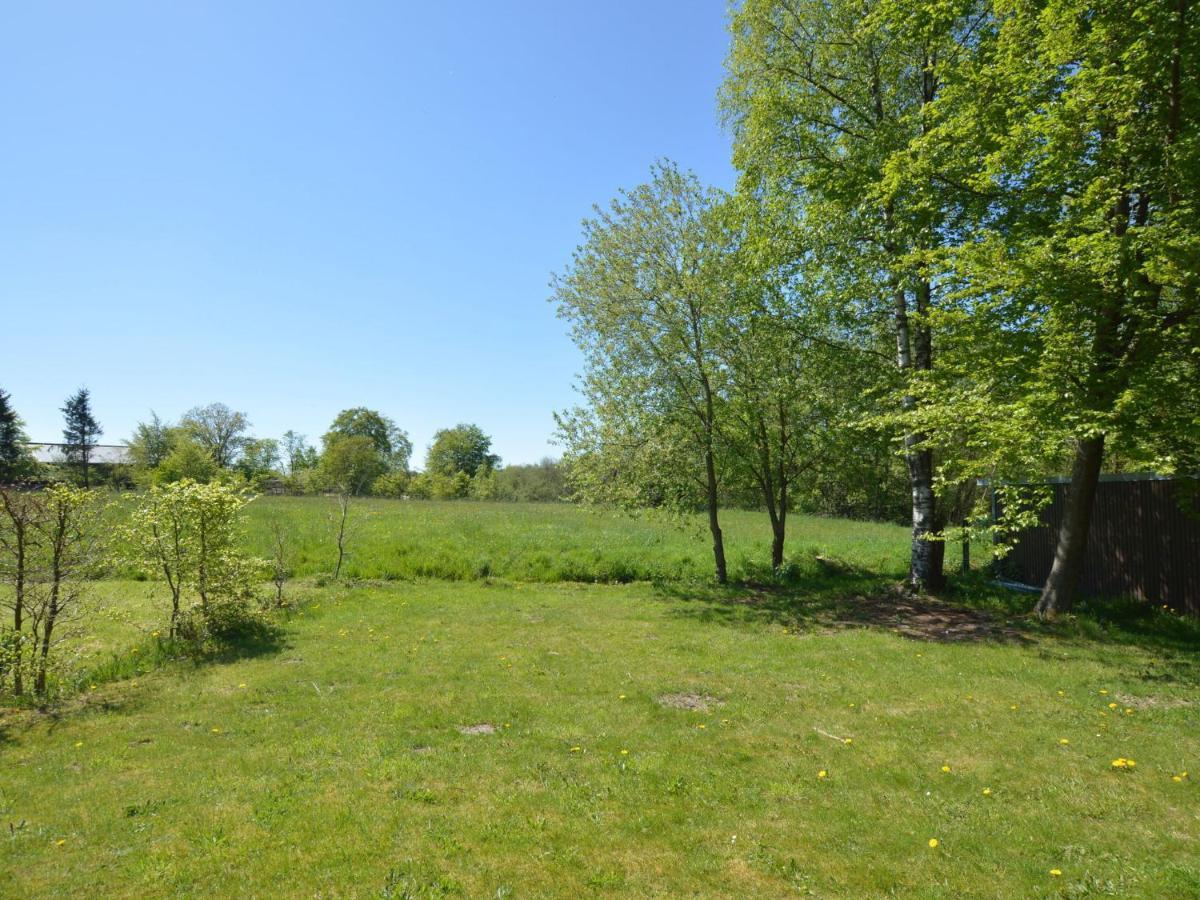 Quaint Cottage In Mont Near High Fens Nature Park Malmedy Bagian luar foto